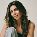 Jamie-Lynn Sigler smiles at the camera